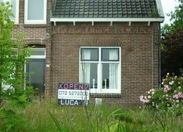 投资荷兰房产好吗，为什么荷兰房价下跌，房租却上涨？