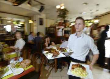法国文化，多少是移民应该给服务员的小费？