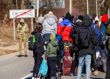 荷兰移民，什么是主要的三个申请难民庇护的国家？ 